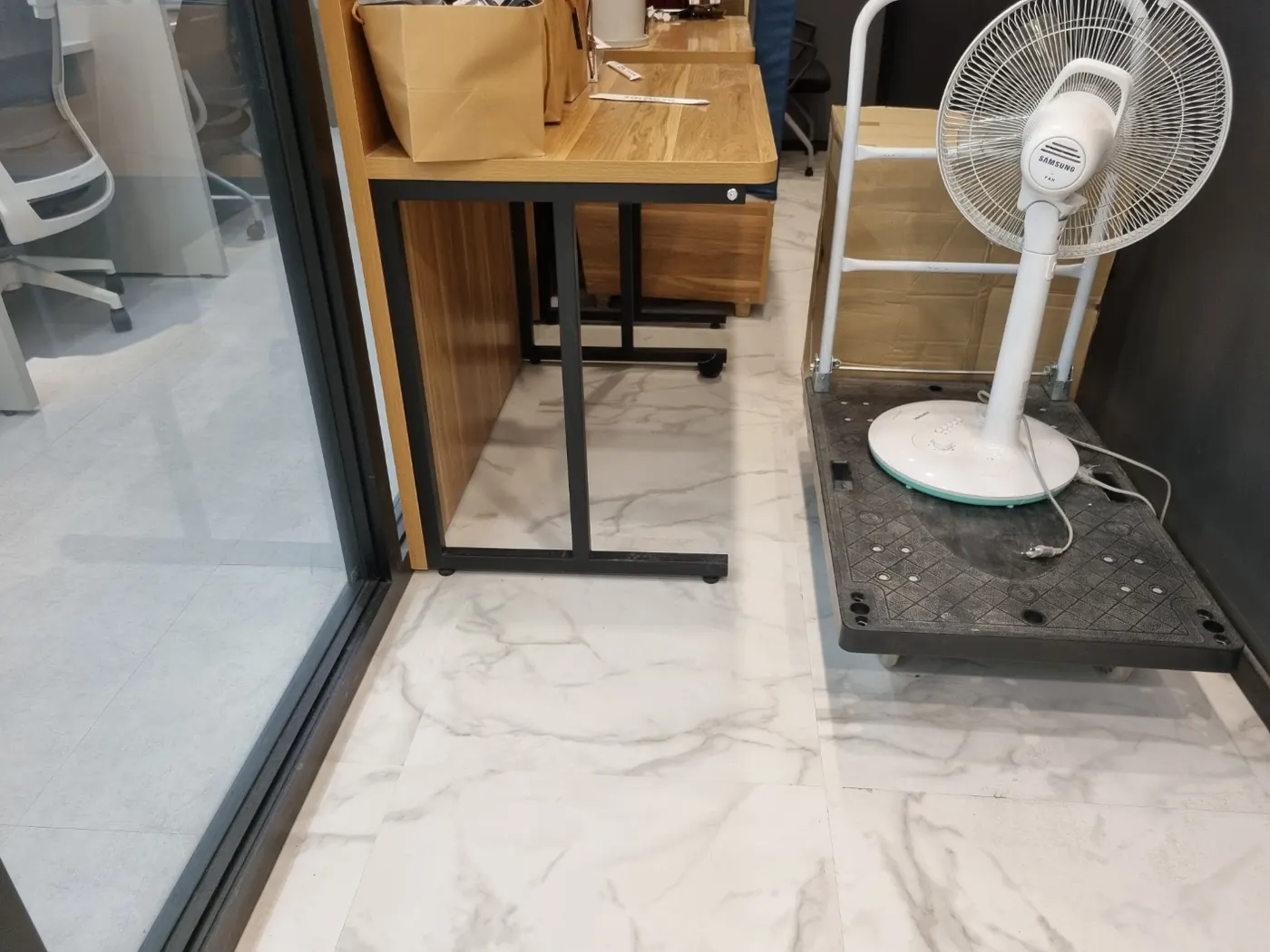 책상·집기 관리 — 연수구 학원청소 현장