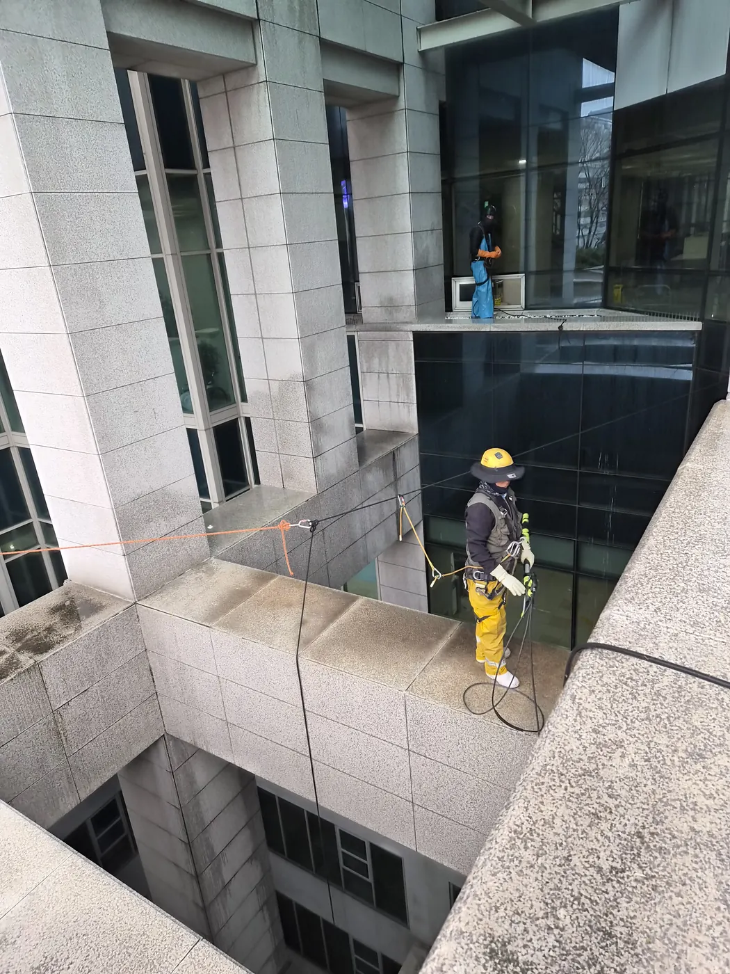 고압 세척 — 영종구 외벽청소 현장