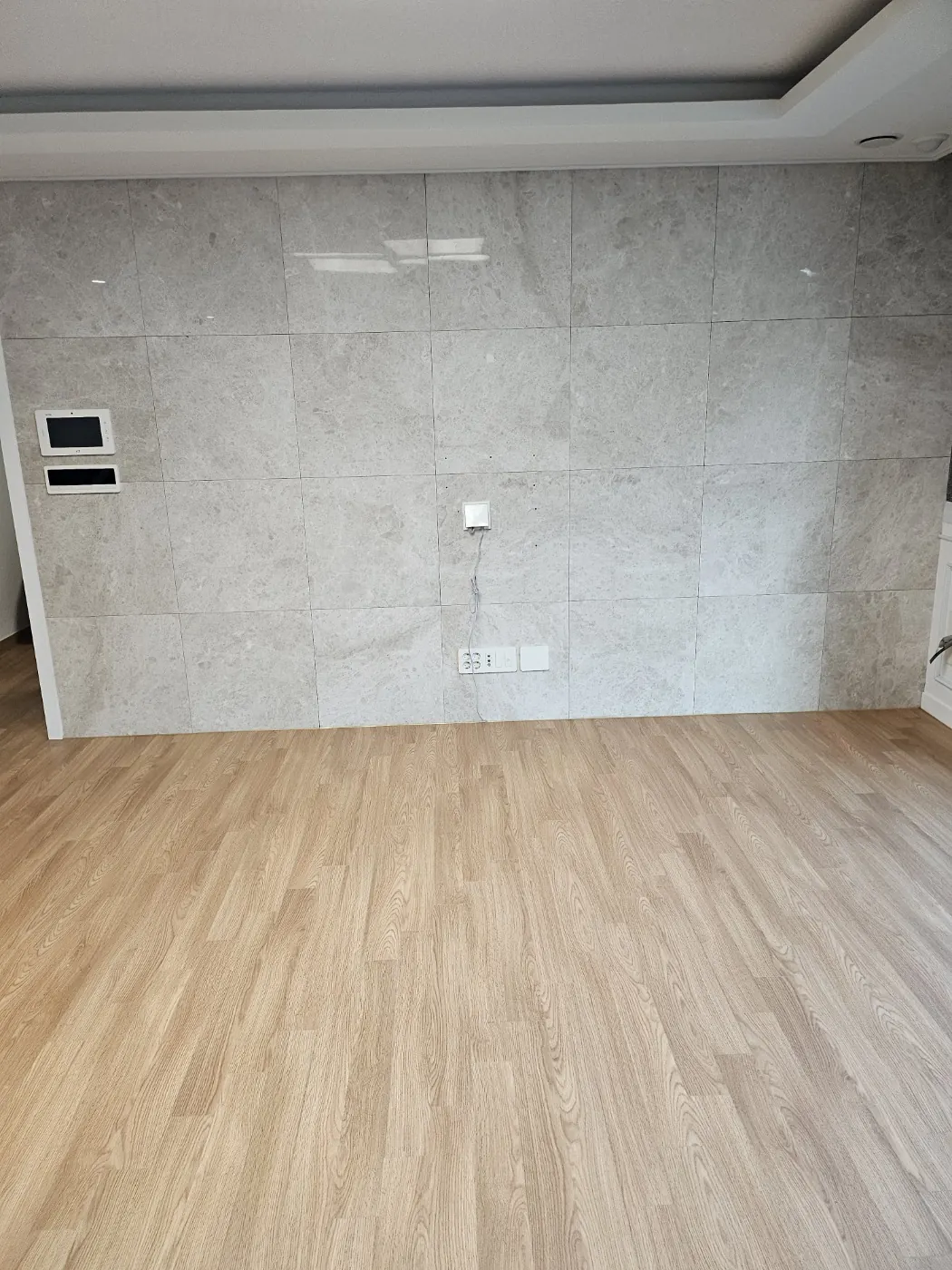 청학동 입주청소 시공 현장 — 입주 전 실내