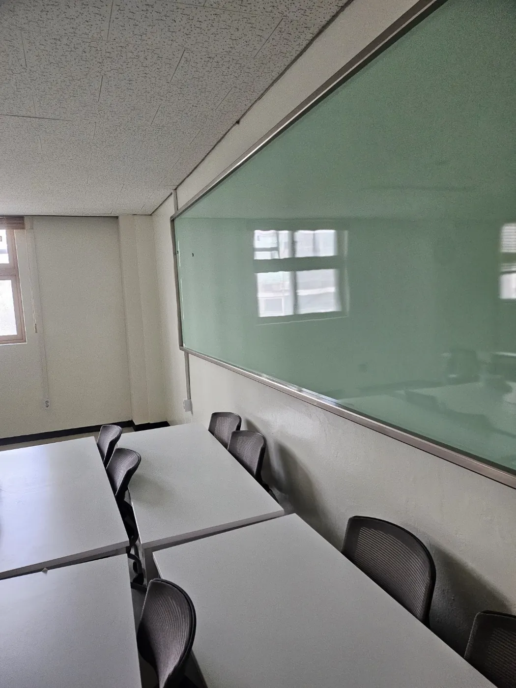 오류동 학교청소 시공 현장 — 교실 마감