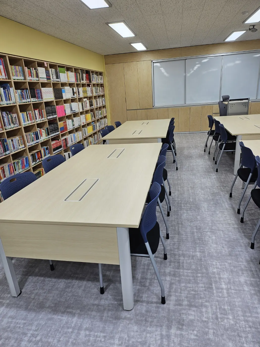 도서관 정리 — 구월동 학교청소 현장