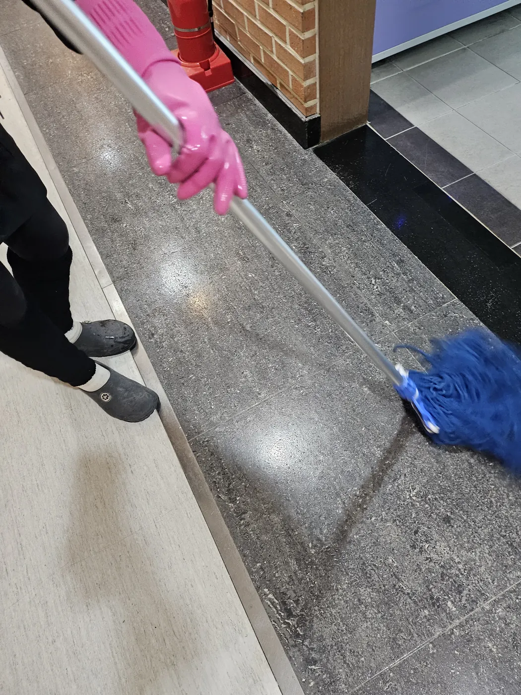 세정 진행 — 부평구 학교청소 현장